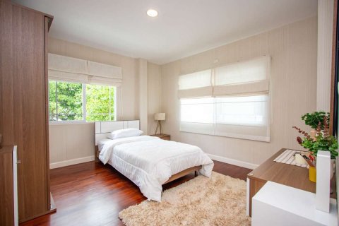 House in Chiang Mai, Thailand 4 bedrooms № 160048 - photo 6