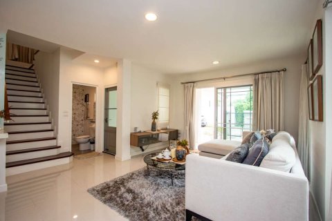 House in Chiang Mai, Thailand 4 bedrooms № 160048 - photo 21