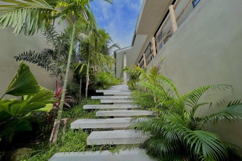 Penthouse in Ko Samui, Thailand 4 bedrooms № 172469 - photo 16