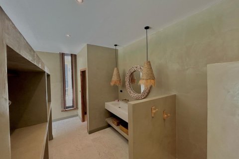 Penthouse in Ko Samui, Thailand 4 bedrooms № 172469 - photo 13