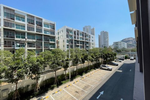 Condo in Hua Hin, Thailand, 1 bedroom № 205714 - photo 3
