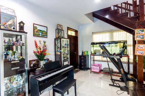 Villa in Hua Hin, Thailand 4 bedrooms № 205708 - photo 11