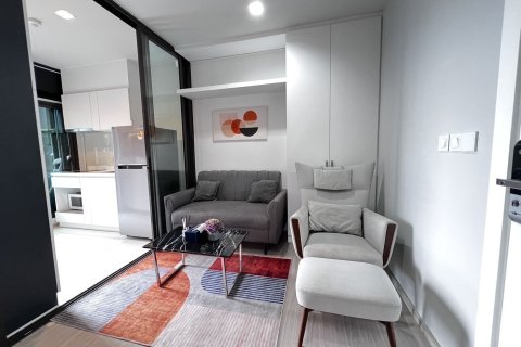 Studio in the Condo in Ratchathewi, Bangkok, Thailand № 171863 - photo 2