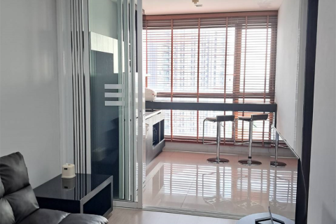Condo in Bangkok, Thailand, 1 bedroom № 184198 - photo 9