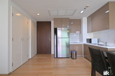 Condo in Bangkok, Thailand, 2 bedrooms № 184195 - photo 2