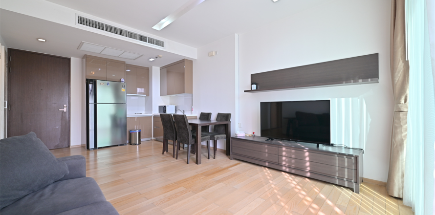 Condo in Bangkok, Thailand, 2 bedrooms № 184195