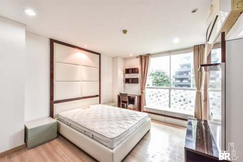Condo in Bangkok, Thailand, 2 bedrooms № 184201 - photo 7