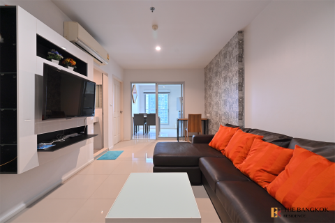 Condo in Bangkok, Thailand, 2 bedrooms  № 184196 - photo 1