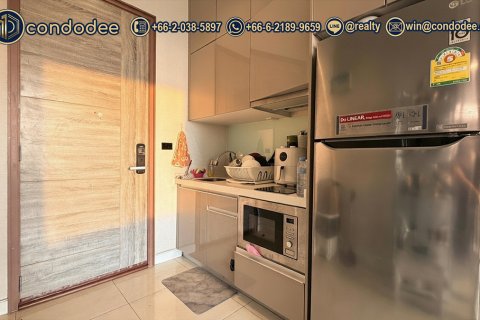 Condo à Phra Khanong, Bangkok, Thaïlande, 2 chambres № 201053 - photo 13