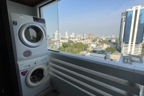 Condo à Watthana, Bangkok, Thaïlande, 2 chambres № 201057 - photo 4