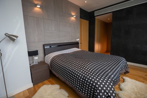 Condo à Khlong Toei, Bangkok, Thaïlande, 3 chambres № 201055 - photo 11
