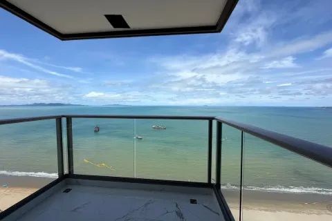 Condominio de 2 dormitorios en Jomtien Beach, Pattaya, Tailandia № 210929 - foto 18