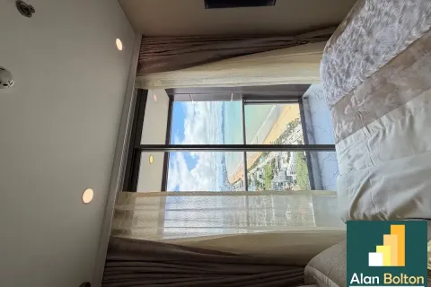 Condominio de 2 dormitorios en Jomtien Beach, Pattaya, Tailandia № 210929 - foto 12