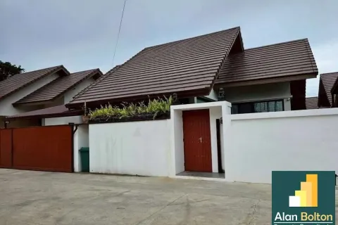 Casa de 2 dormitorios en Pattaya, Tailandia № 210924 - foto 14