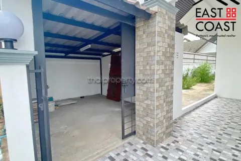 Casa de 3 dormitorios en Pattaya, Tailandia № 212536 - foto 9