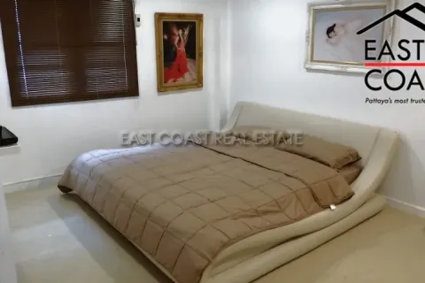 Casa de 3 dormitorios en Pattaya, Tailandia № 212541 - foto 6