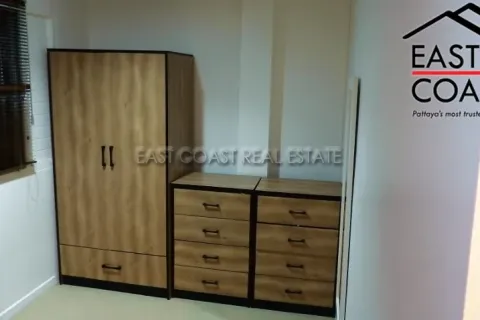 Casa de 3 dormitorios en Pattaya, Tailandia № 212541 - foto 7