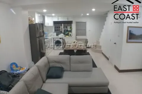 Casa de 3 dormitorios en Pattaya, Tailandia № 212541 - foto 3