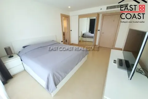 Condominio de 2 dormitorios en Pattaya, Tailandia № 212540 - foto 3