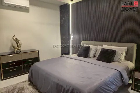 Casa de 4 dormitorios en Pattaya, Tailandia № 212537 - foto 19