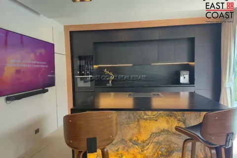 Casa de 4 dormitorios en Pattaya, Tailandia № 212537 - foto 12