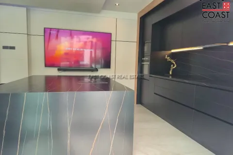 Casa de 4 dormitorios en Pattaya, Tailandia № 212537 - foto 13