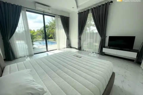 Casa de 3 dormitorios en Pattaya, Tailandia № 211895 - foto 19