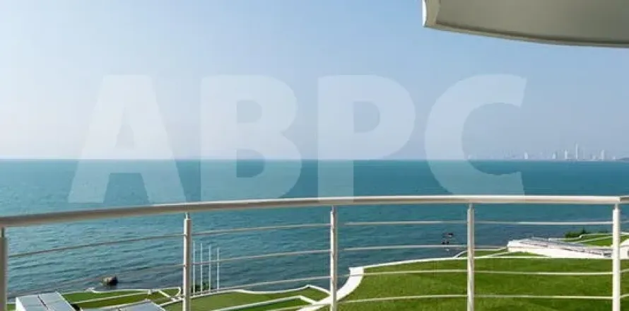 Condominio de 2 dormitorios en Pattaya, Tailandia № 211893