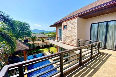 Villa in Phuket, Thailand 3 bedrooms № 153192 - photo 1