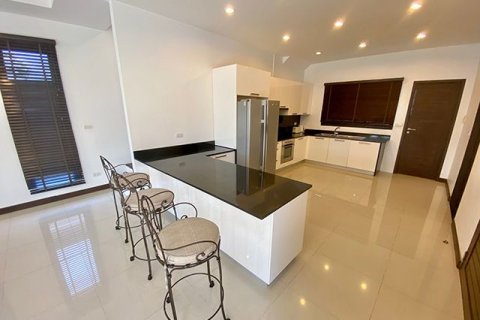 Villa in Phuket, Thailand 3 bedrooms № 153192 - photo 8