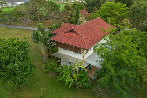 House in Chiang Mai, Thailand 4 bedrooms № 122809 - photo 2