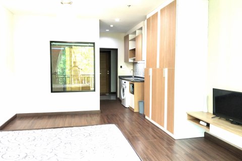 Studio dans le Condo à Phuket, Thaïlande  № 135994 - photo 4