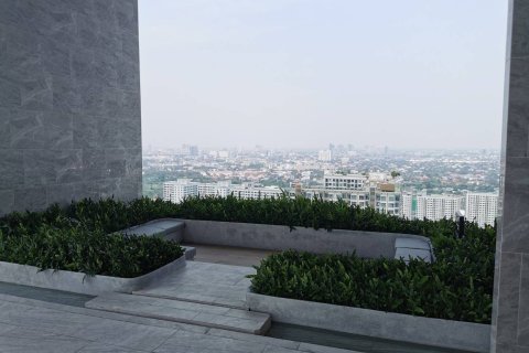 Studio in the Condo in Watthana, Bangkok, Thailand  № 167944 - photo 9