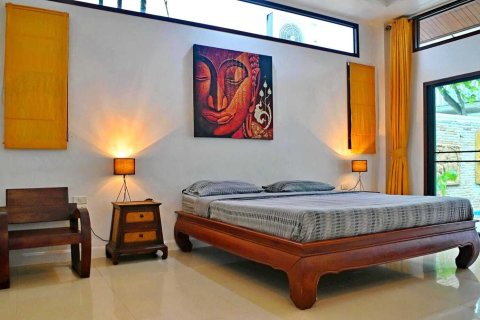 Villa in Phuket, Thailand 2 bedrooms № 167787 - photo 6