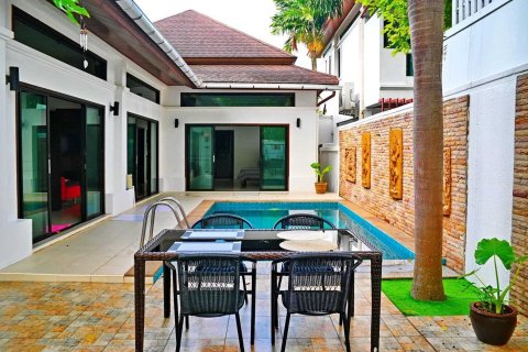 Villa in Phuket, Thailand 2 bedrooms № 167787
