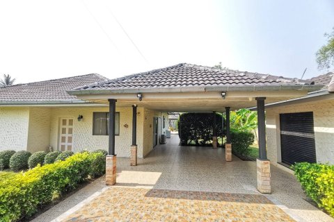 Villa in Hua Hin, Thailand 2 bedrooms № 167786