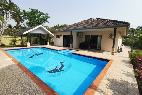 Вилла в Хуа Хине, Таиланд с 2 спальнями  № 167786 - фото 6