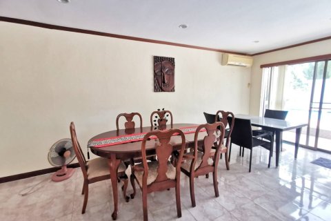 Вилла в Хуа Хине, Таиланд с 2 спальнями  № 167786 - фото 18