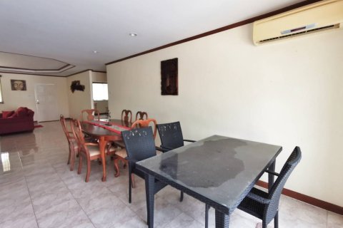 Вилла в Хуа Хине, Таиланд с 2 спальнями  № 167786 - фото 21