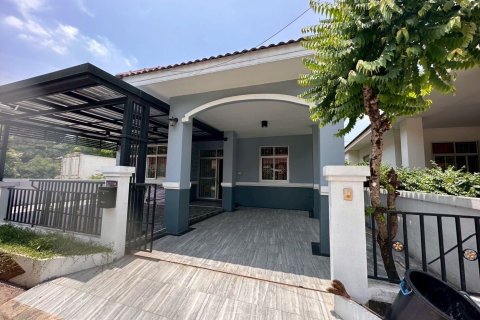 House in Ban Lam Luk Ka, Thailand 3 bedrooms № 156942 - photo 11