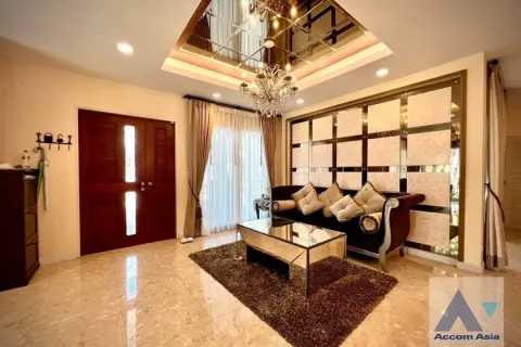 Haus in Saphan Sung, Bangkok, Thailand 4 Schlafzimmer № 216948 - Foto 3