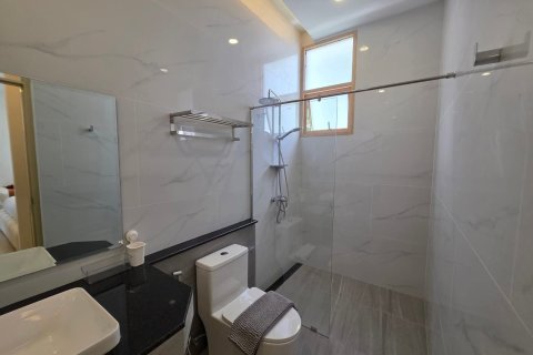 Villa in Pattaya, Thailand 5 bedrooms № 148002 - photo 26