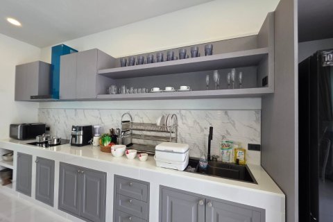 Villa in Pattaya, Thailand 5 bedrooms № 148002 - photo 13