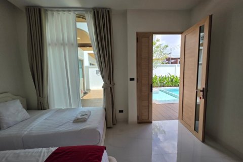 Villa in Pattaya, Thailand 5 bedrooms № 148002 - photo 22