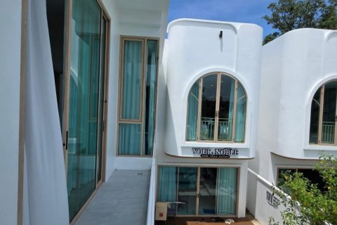 Villa in Pattaya, Thailand 5 bedrooms № 148002 - photo 2