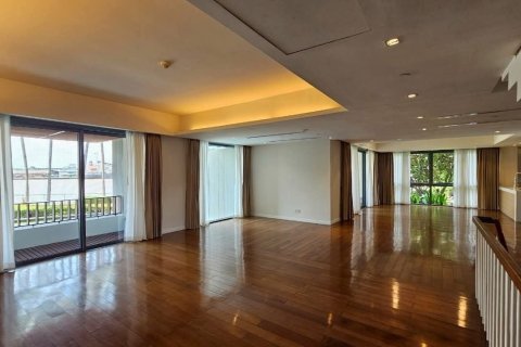 Penthouse in Yan Nawa, Bangkok, Thailand 4 bedrooms № 148005
