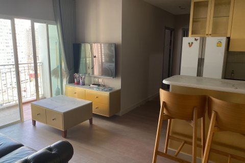 Condo in Ratchathewi, Bangkok, Thailand, 2 bedrooms  № 148003 - photo 1
