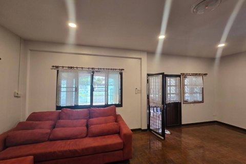 Дом в Чиангмае, Таиланд с 5 спальнями  № 148007 - фото 3