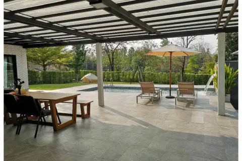 House in Chiang Mai, Thailand 3 bedrooms № 162822 - photo 19