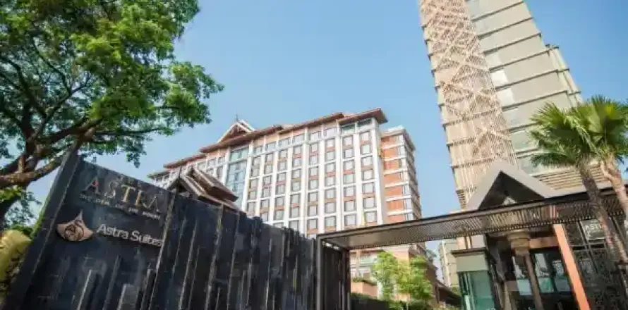 Condo à Chiang Mai, Thaïlande, 2 chambres  № 162824